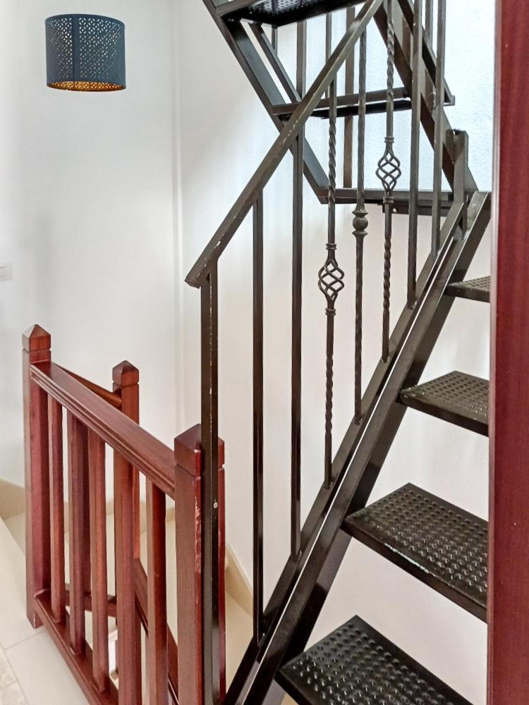 فندق Casa La Sonrisa Shared House El Médano المظهر الخارجي الصورة