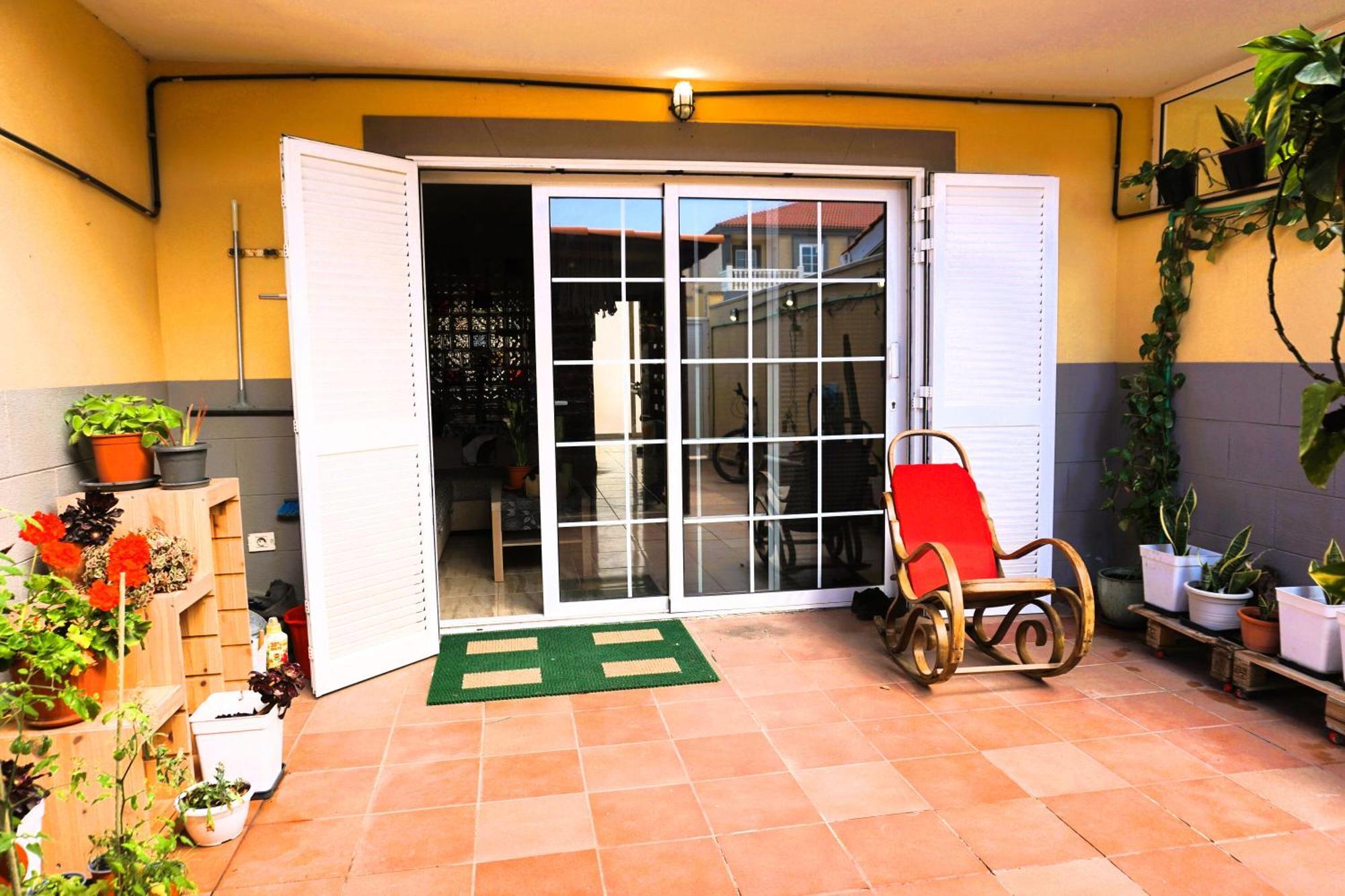 فندق Casa La Sonrisa Shared House El Médano المظهر الخارجي الصورة